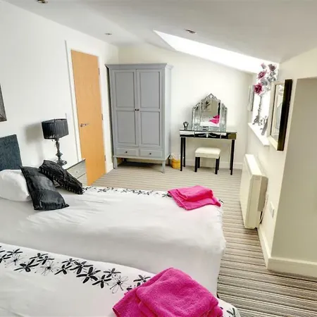 Holiday Home Gabriel'S Cottage Holiday home *